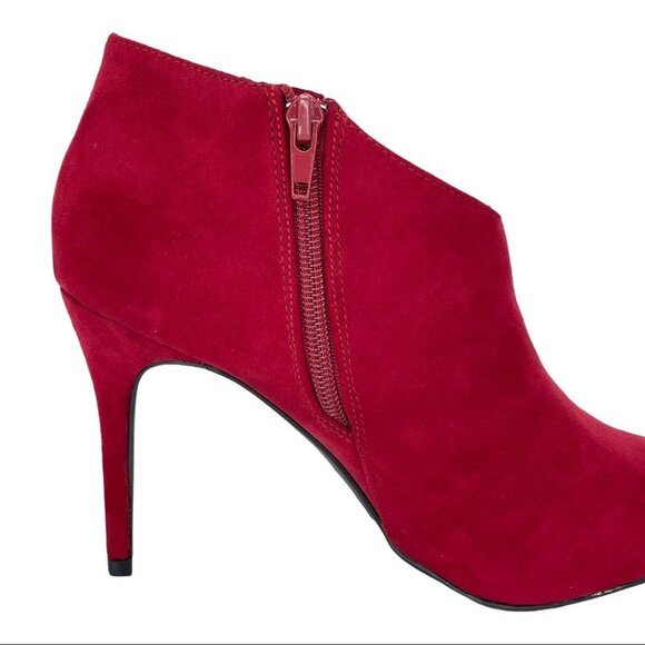 Journee Collection Demmi Red Microfiber Heeled Womens Shooties Size 9M - Picture 9 of 12